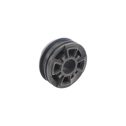 SUT08203